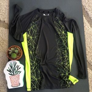 🖤Teen boys Xersion Athletics shirt🖤